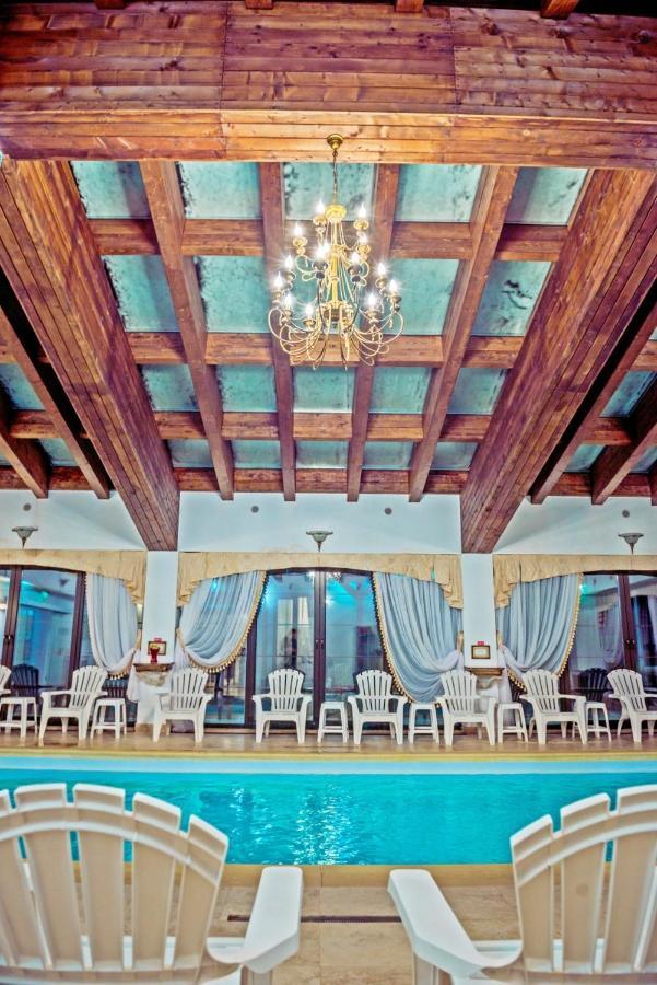 Emire Boutique Hotel Zărneşti Eksteriør billede
