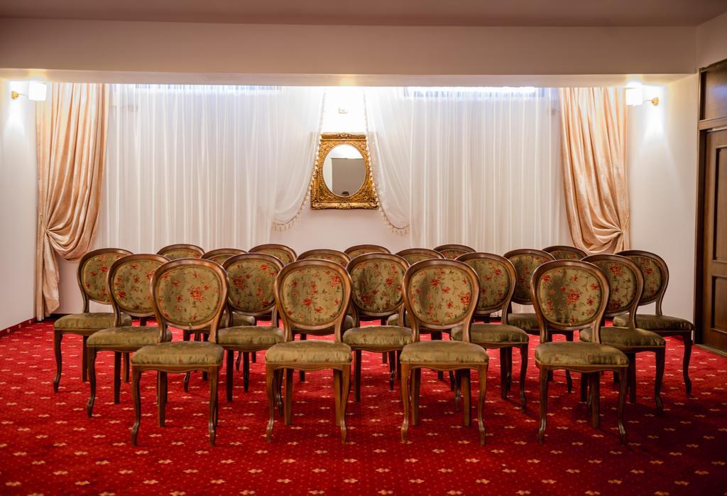 Emire Boutique Hotel Zărneşti Eksteriør billede