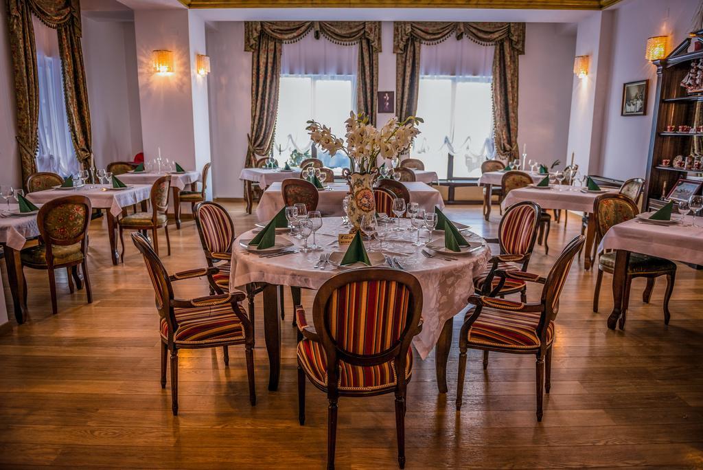 Emire Boutique Hotel Zărneşti Eksteriør billede